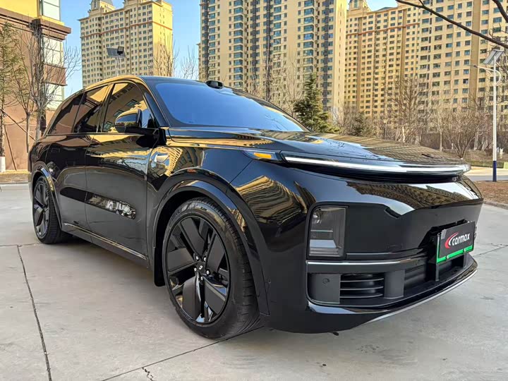 Фото 1 - LiXiang L8