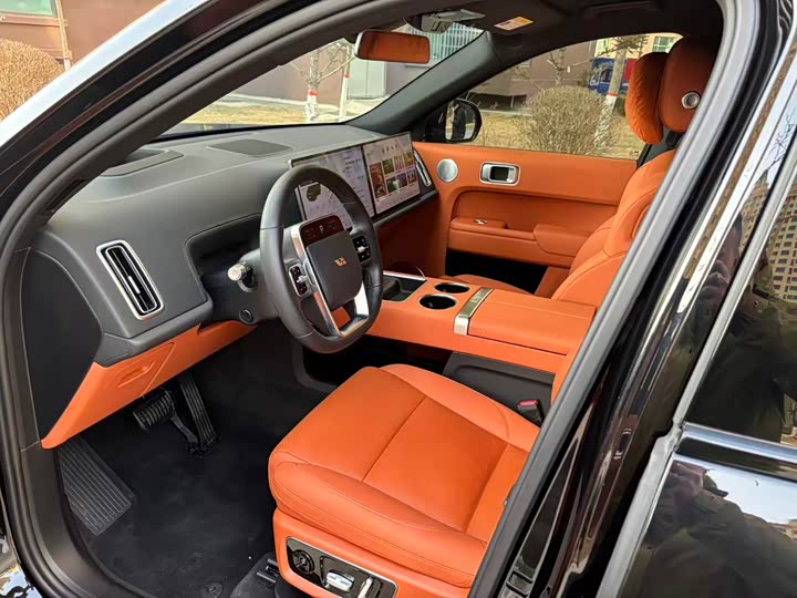 Фото 9 - LiXiang L8