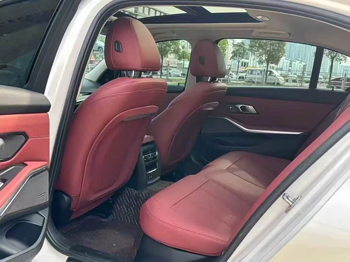 Фото 6 - BMW 3 Series