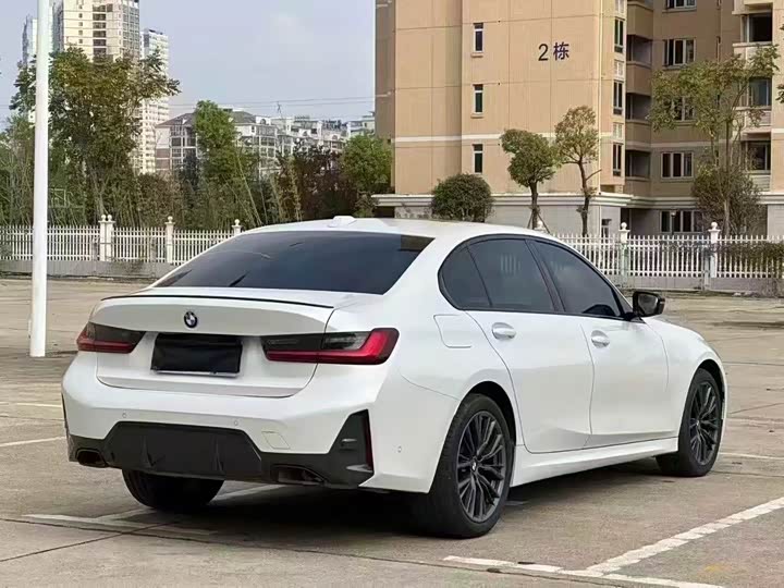 Фото 7 - BMW 3 Series