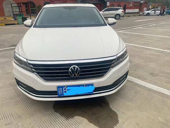 Фото 2 - Volkswagen Lavida