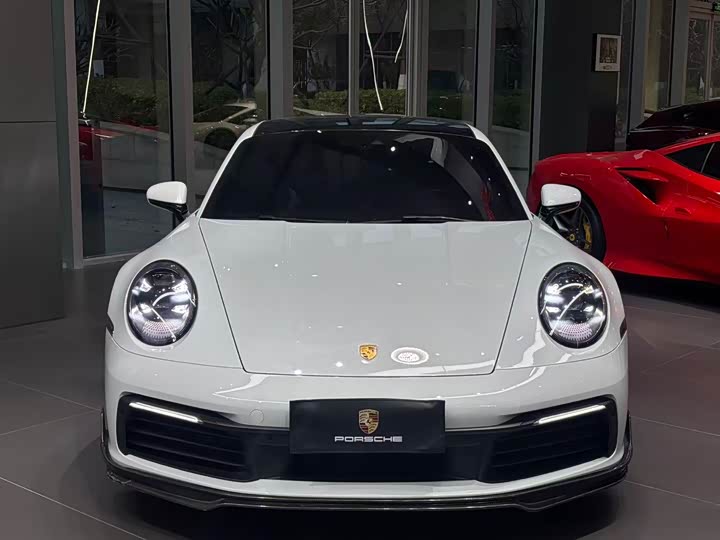 Фото 2 - Porsche 911