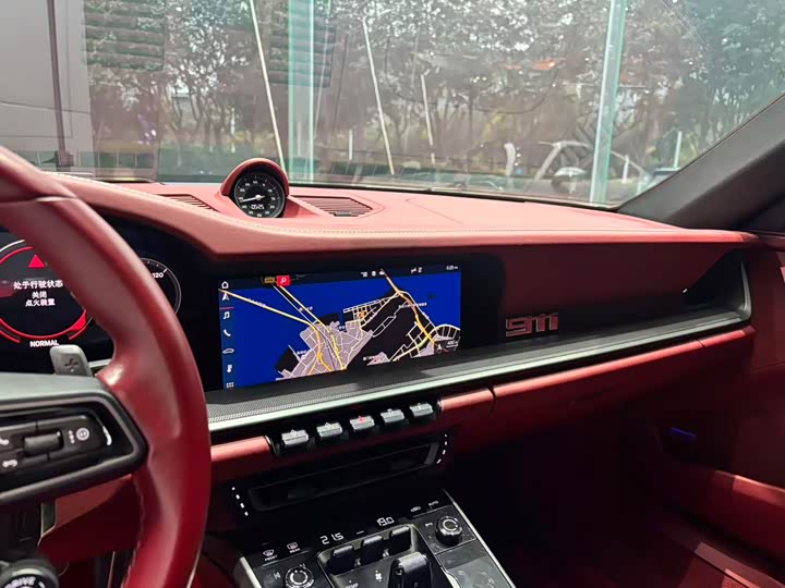 Фото 4 - Porsche 911