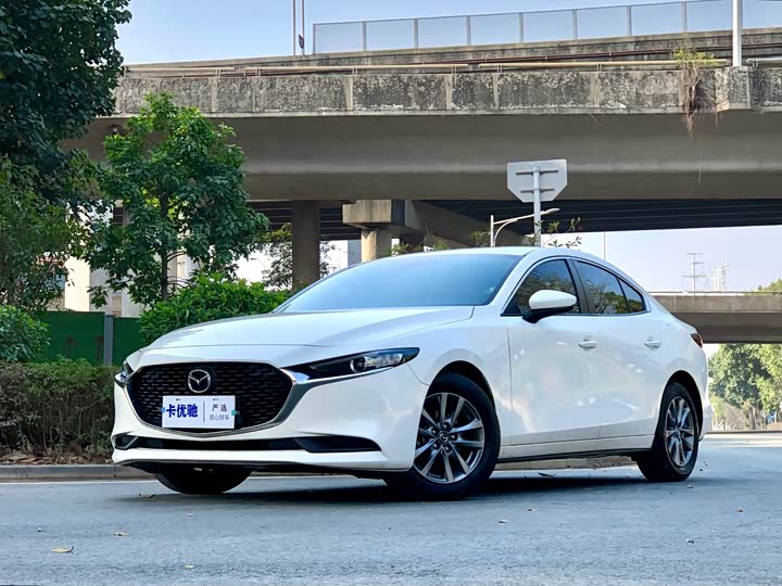 Фото 1 - Mazda 3 (Axela)