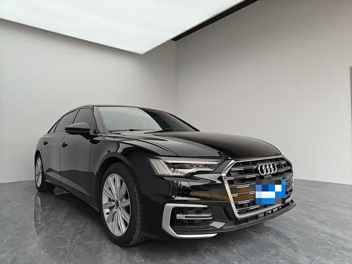 Фото 3 - Audi A6L