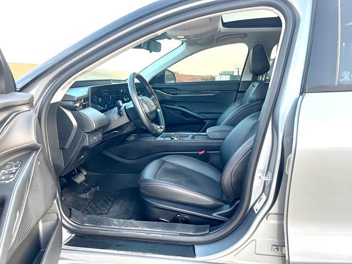 Фото 4 - Ford Mondeo