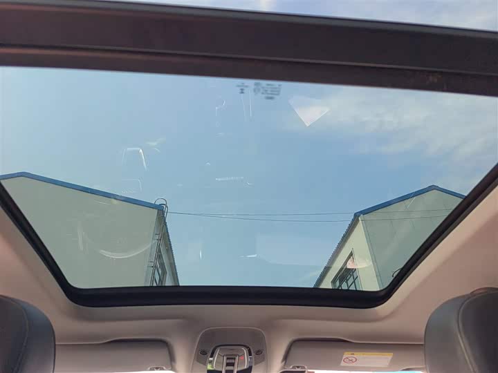 Фото 9 - Audi Q5L