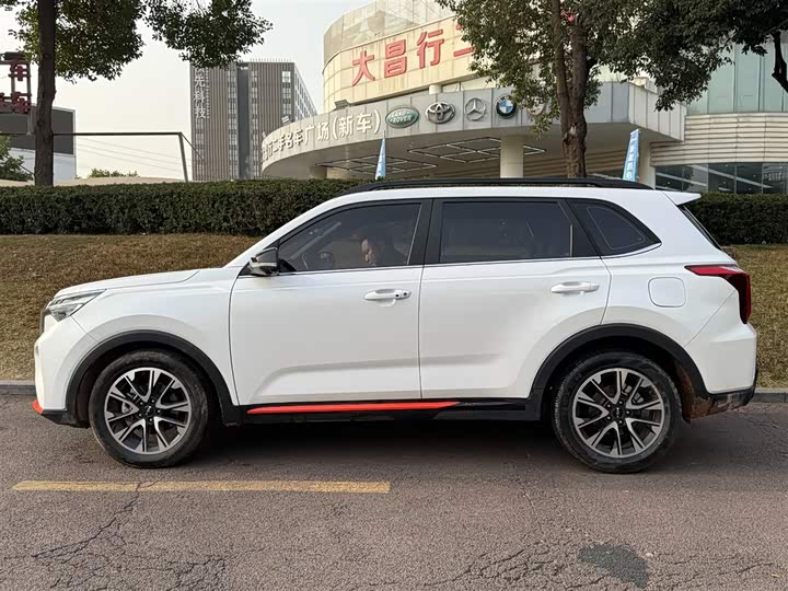 Фото 3 - Kia Sportage GT-line