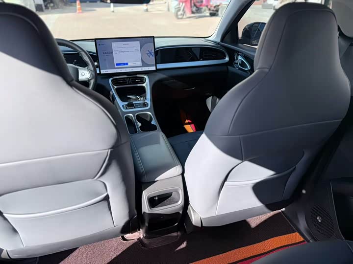 Фото 9 - Geely Galaxy Geome