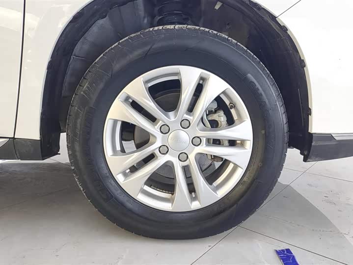 Фото 6 - Haval M6