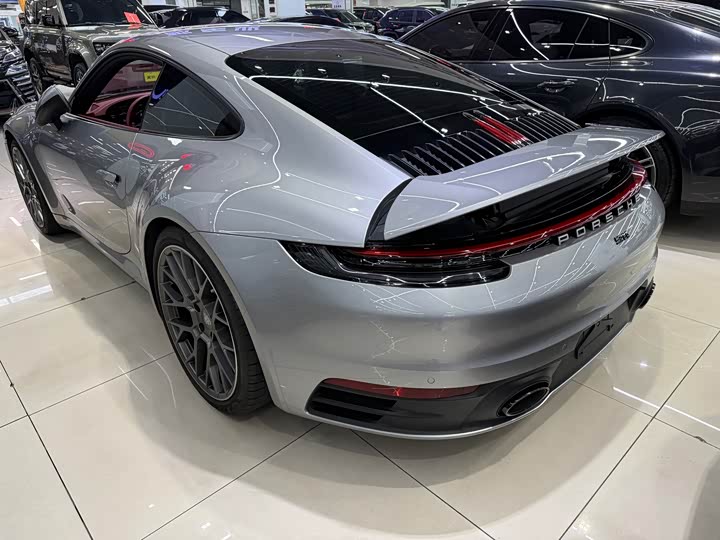 Фото 8 - Porsche 911