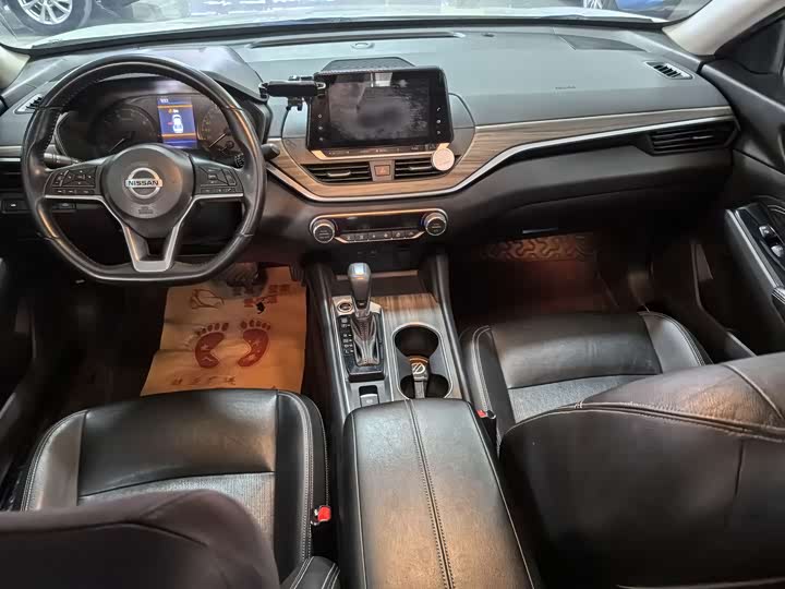 Фото 8 - Nissan Teana