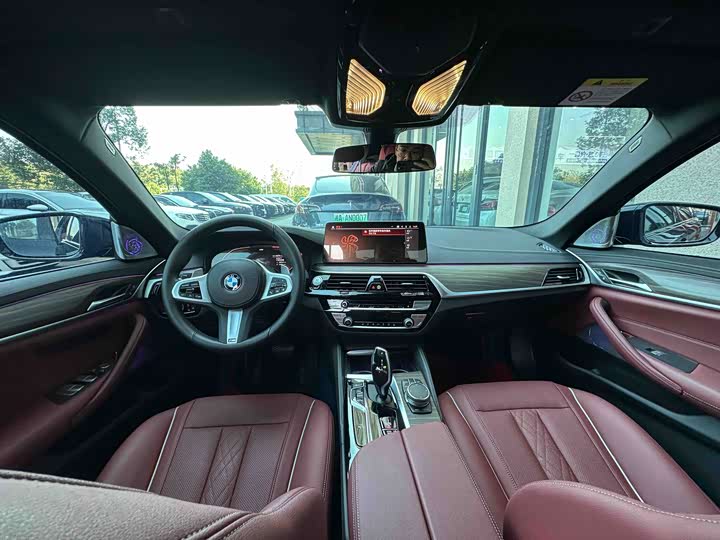 Фото 8 - BMW 5 Series