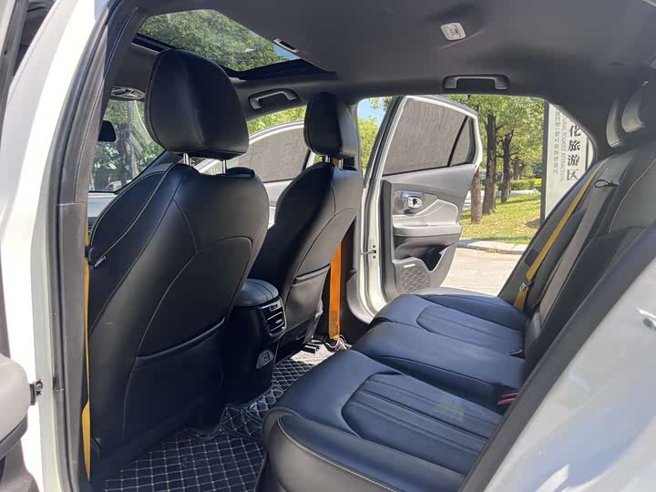 Фото 8 - GAC Trumpchi Empow R