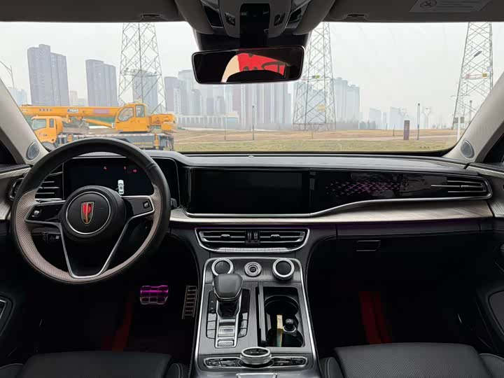 Фото 4 - Hongqi H9