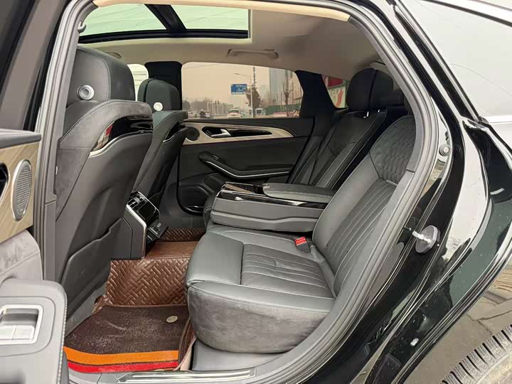 Фото 5 - Hongqi H9