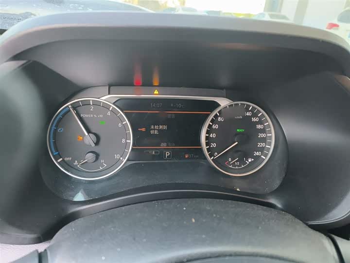 Фото 4 - Nissan Sylphy