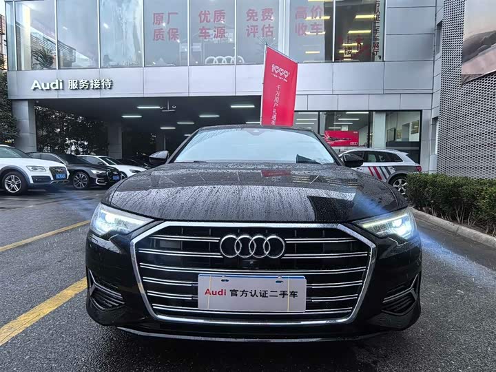 Фото 2 - Audi A6L