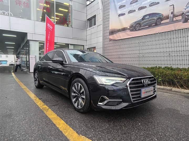 Фото 3 - Audi A6L