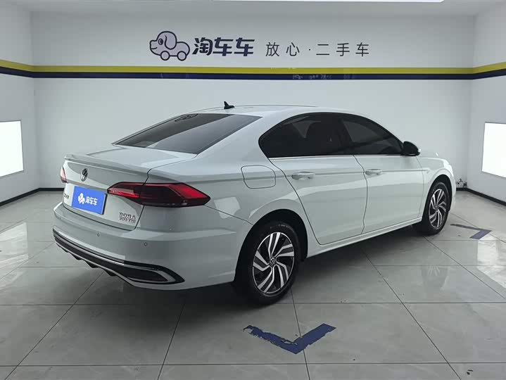 Фото 3 - Volkswagen Bora