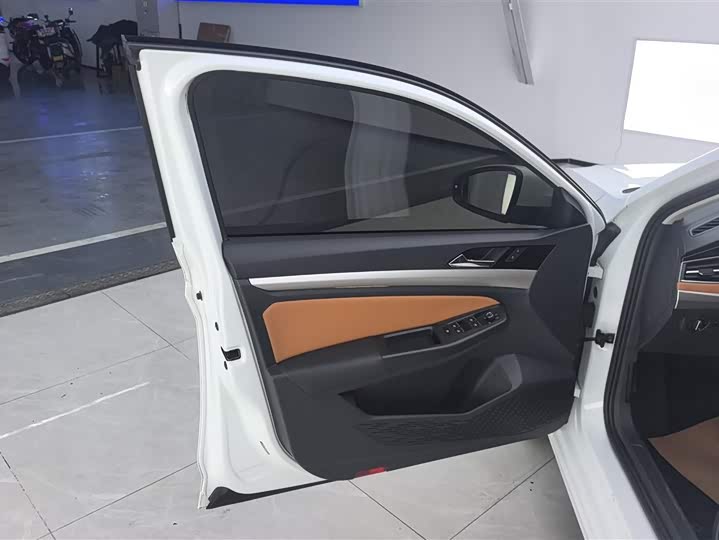 Фото 7 - Volkswagen Bora