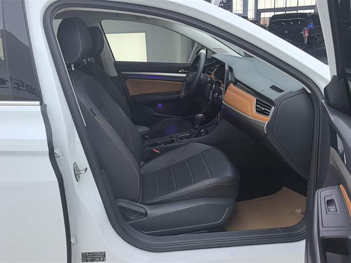 Фото 8 - Volkswagen Bora