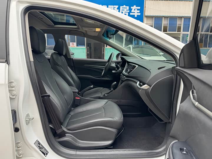 Фото 8 - Buick Excelle GT