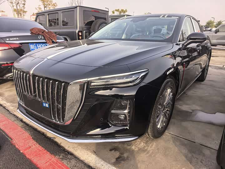 Фото 1 - Hongqi H5