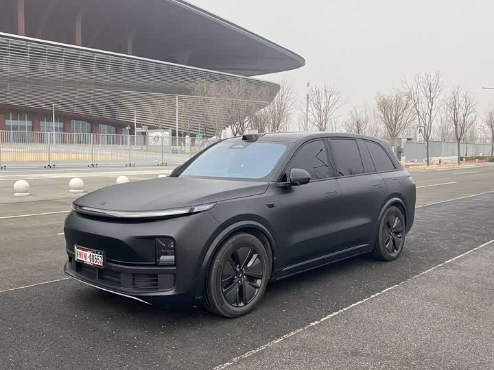 Фото 1 - LiXiang L8