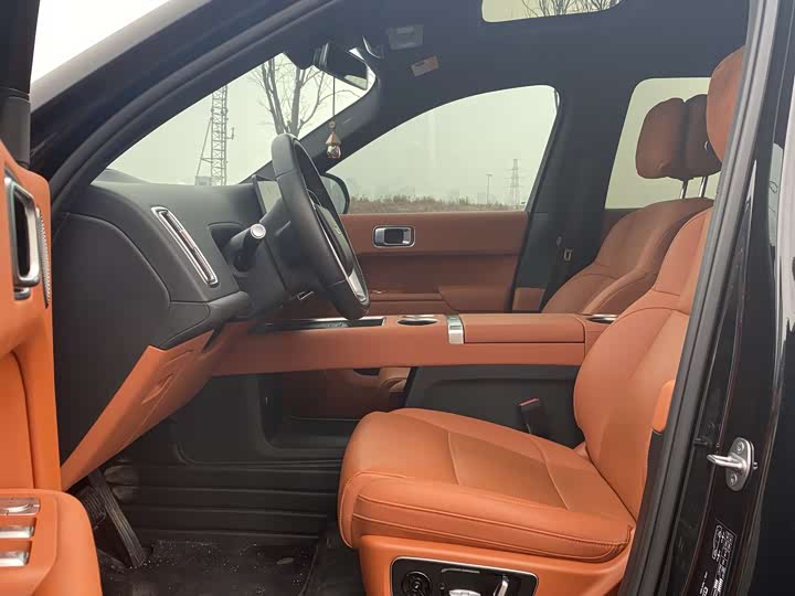 Фото 3 - LiXiang L8