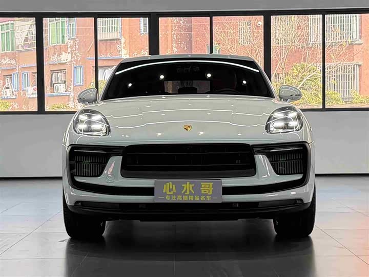 Фото 2 - Porsche Macan