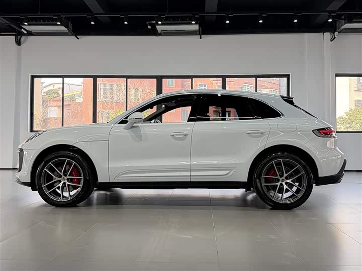 Фото 3 - Porsche Macan