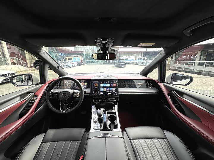 Фото 4 - GAC Trumpchi M8