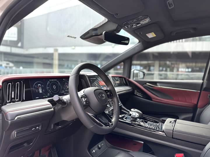 Фото 5 - GAC Trumpchi M8