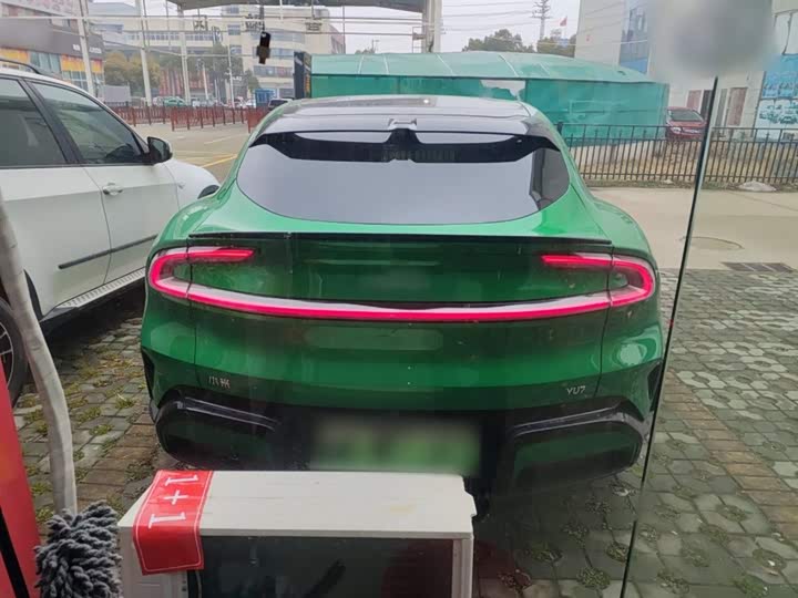 Фото 6 - Xiaomi YU7