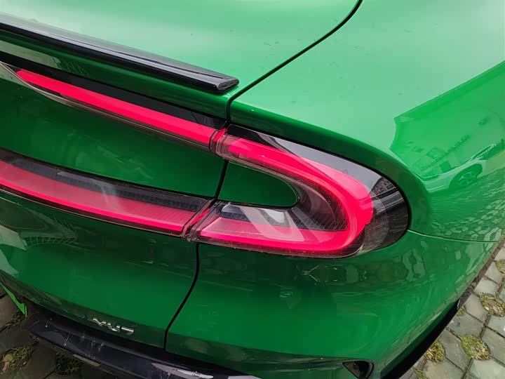 Фото 8 - Xiaomi YU7