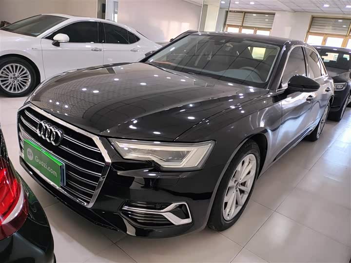 Фото 2 - Audi A6L