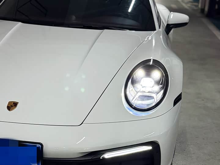 Фото 3 - Porsche 911