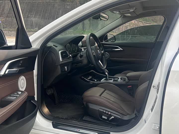 Фото 7 - BMW 1 Series