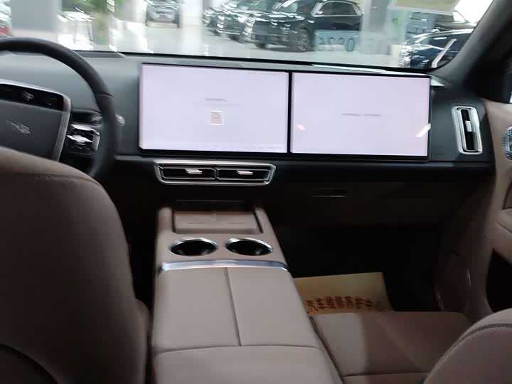 Фото 5 - LiXiang L6