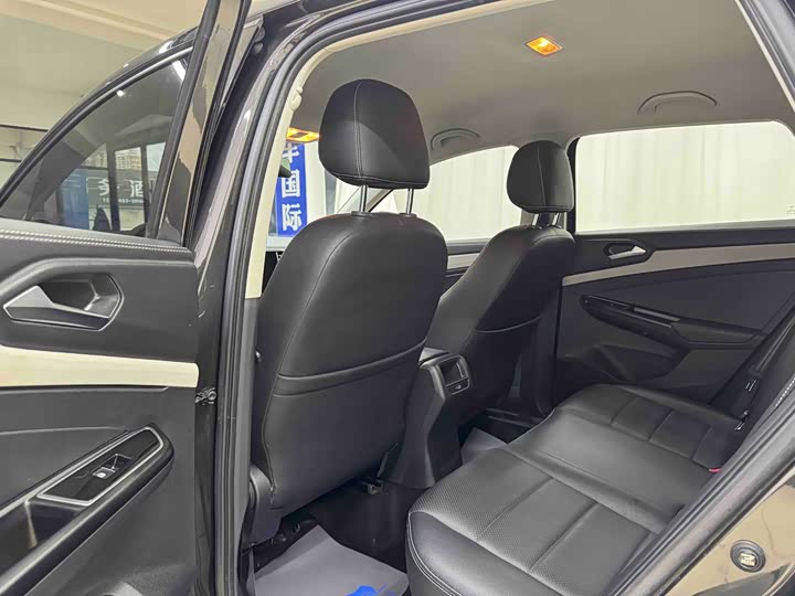 Фото 8 - Jetta VS5