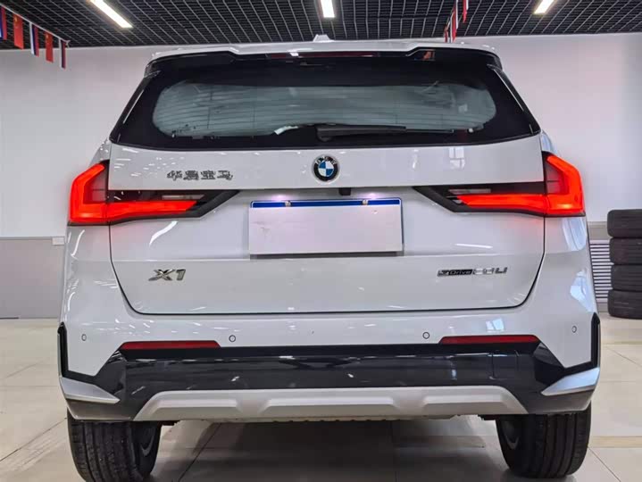 Фото 5 - BMW X1