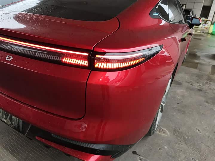 Фото 8 - Exeed Sterra ES