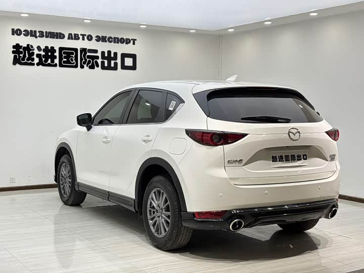 Фото 8 - Mazda CX-5