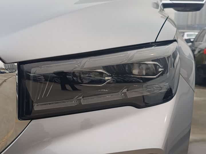 Фото 5 - Geely Monjaro