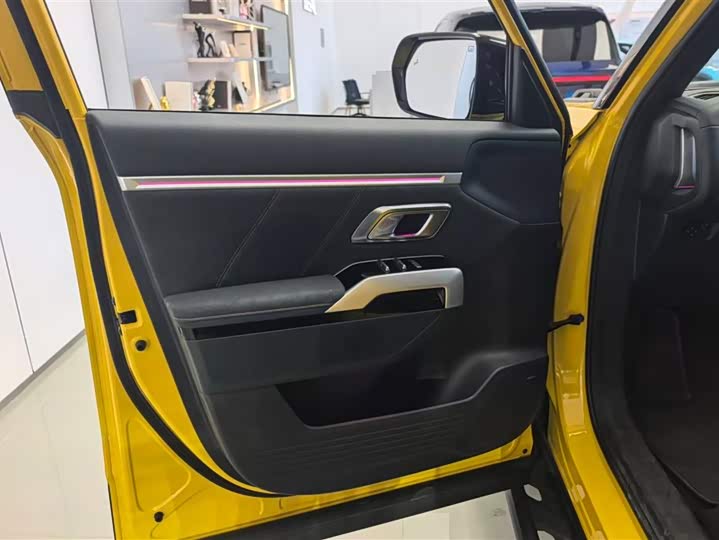 Фото 7 - Changan Deepal G318