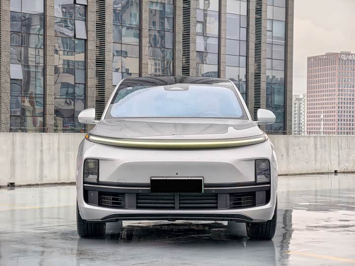 Фото 2 - LiXiang L8