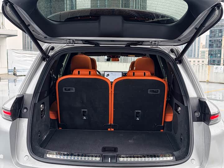 Фото 9 - LiXiang L8