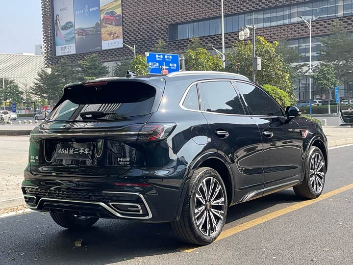 Фото 6 - Hongqi HS5