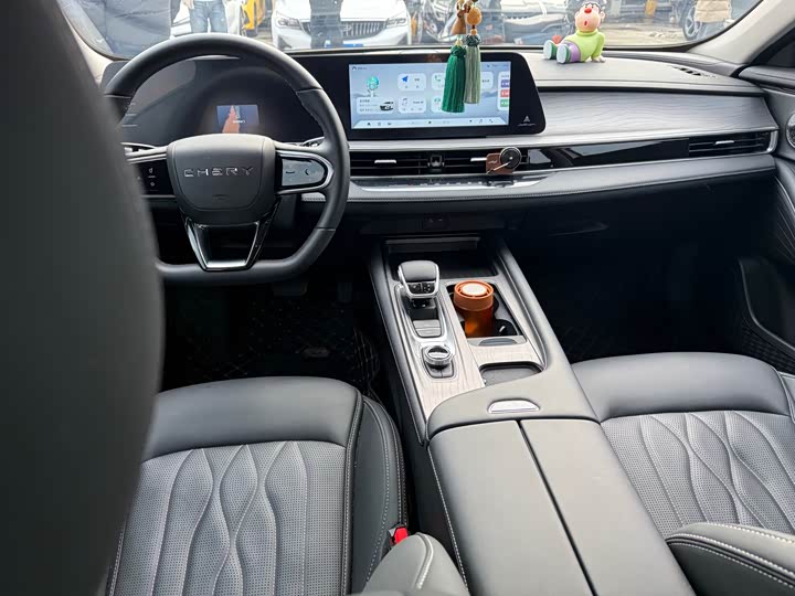 Фото 8 - Chery Arrizo 8